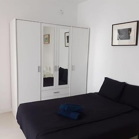 Cosy Flat / Literally At The Foot Of Alhambra Apartman Granada Kültér fotó